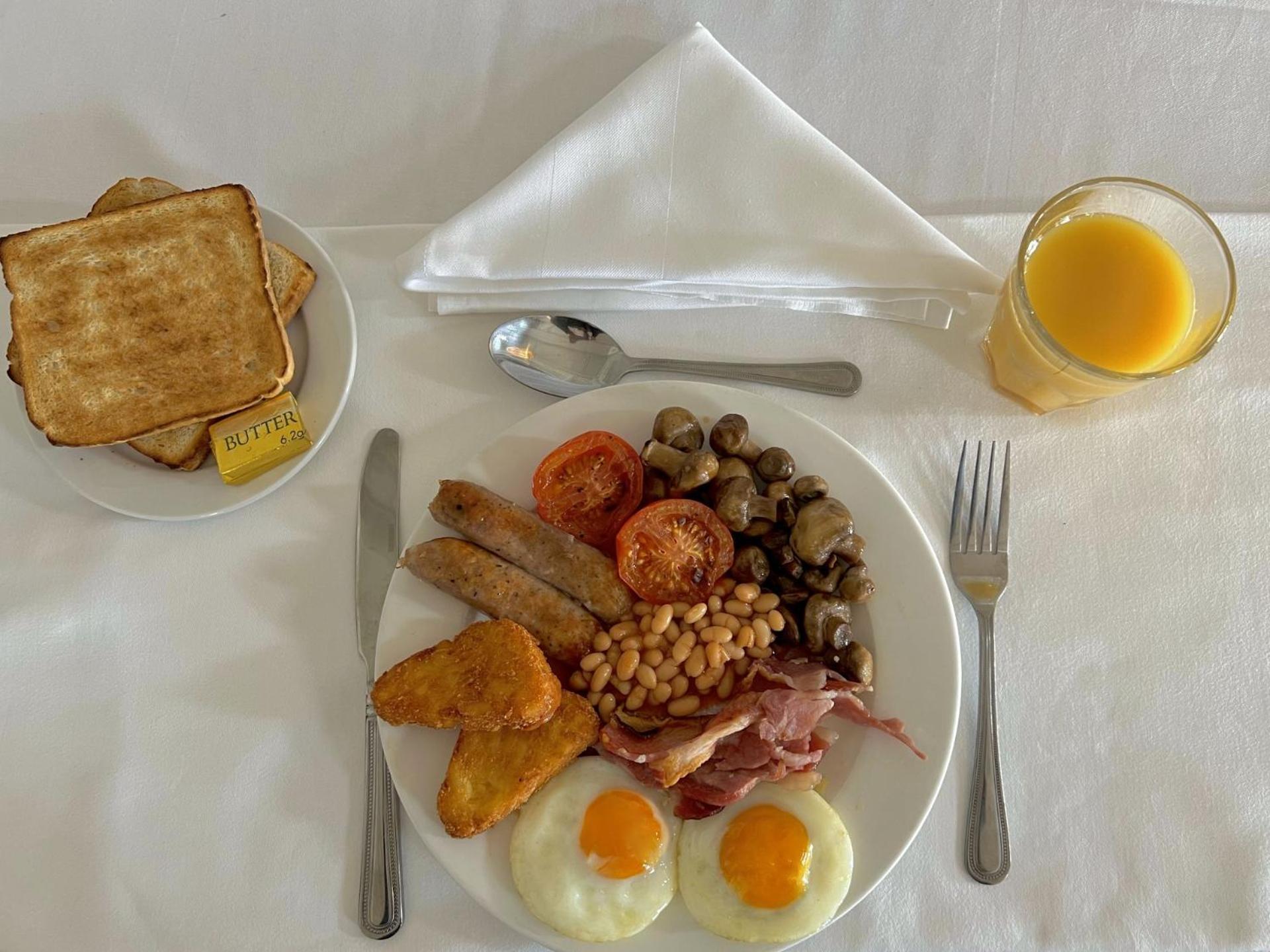 Cavendish Hotel Eastbourne Eksteriør bilde