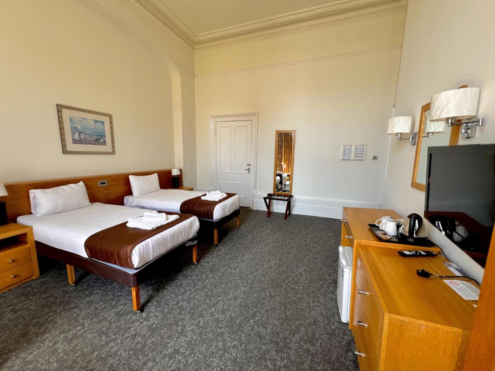 Cavendish Hotel Eastbourne Eksteriør bilde