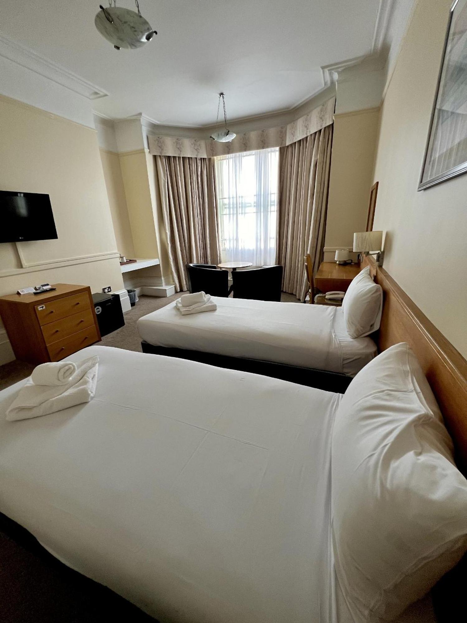 Cavendish Hotel Eastbourne Eksteriør bilde