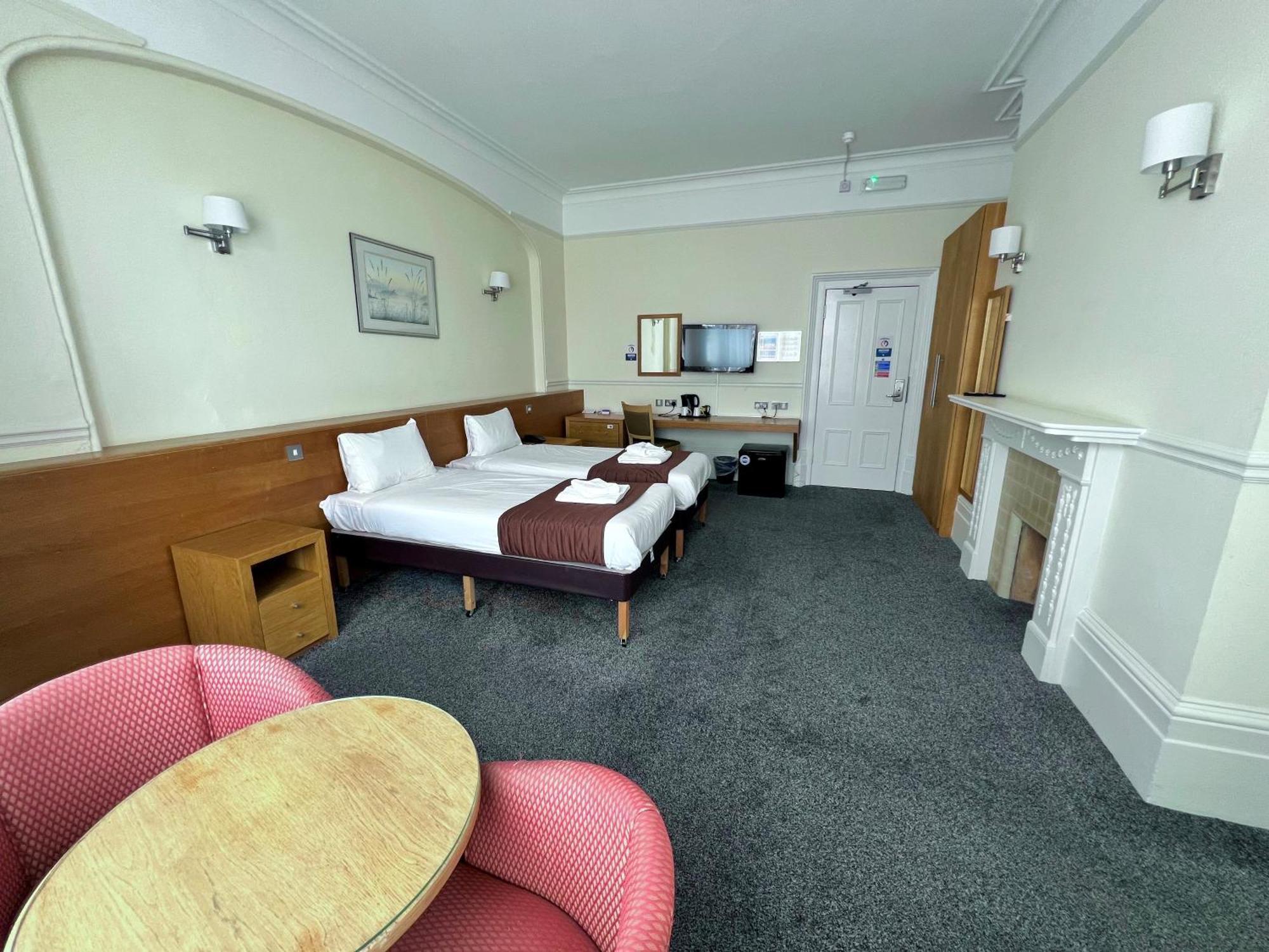 Cavendish Hotel Eastbourne Eksteriør bilde