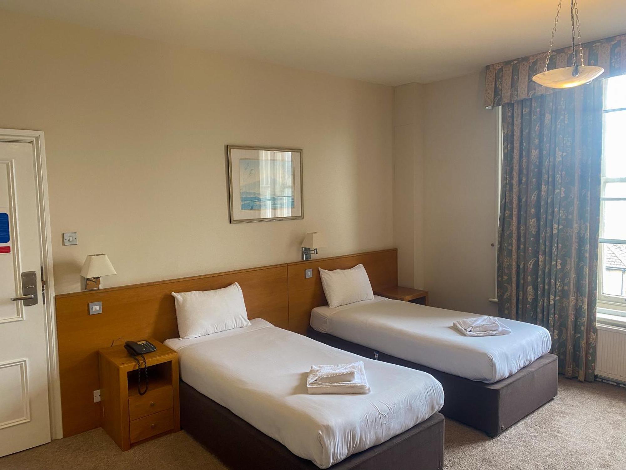 Cavendish Hotel Eastbourne Eksteriør bilde